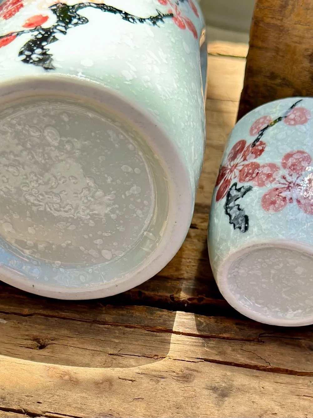 Japanese Style Ceramic Sake Set Tokkuri & 4 Cups Plum Blossom Decor NWOT